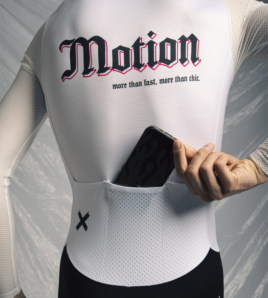Flux Gothic | Aero Suit